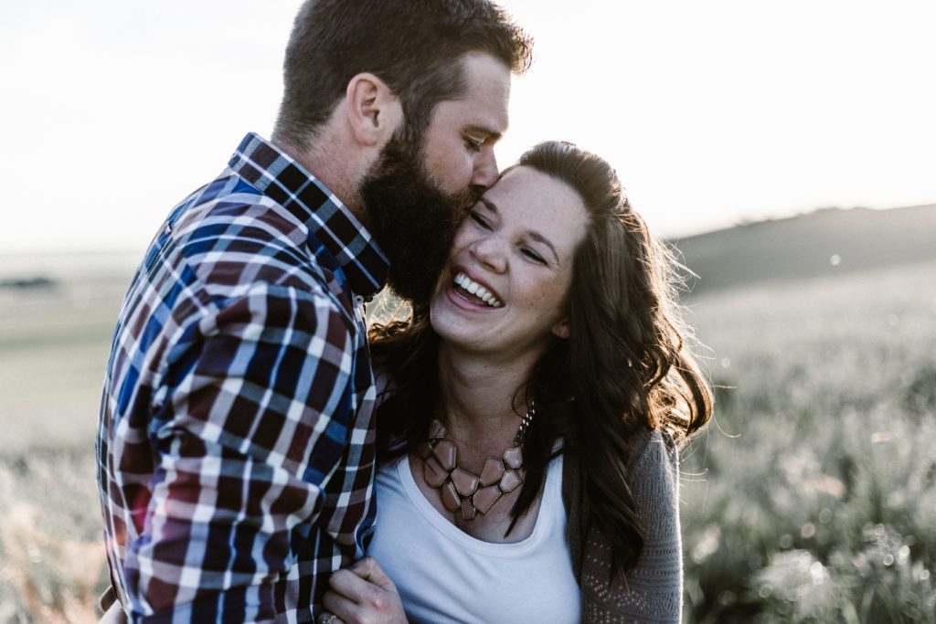 Como arrumar um namorado: casal feliz